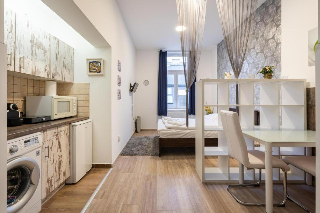 Silver Home Apartments In The City Centre 布达佩斯 外观 照片