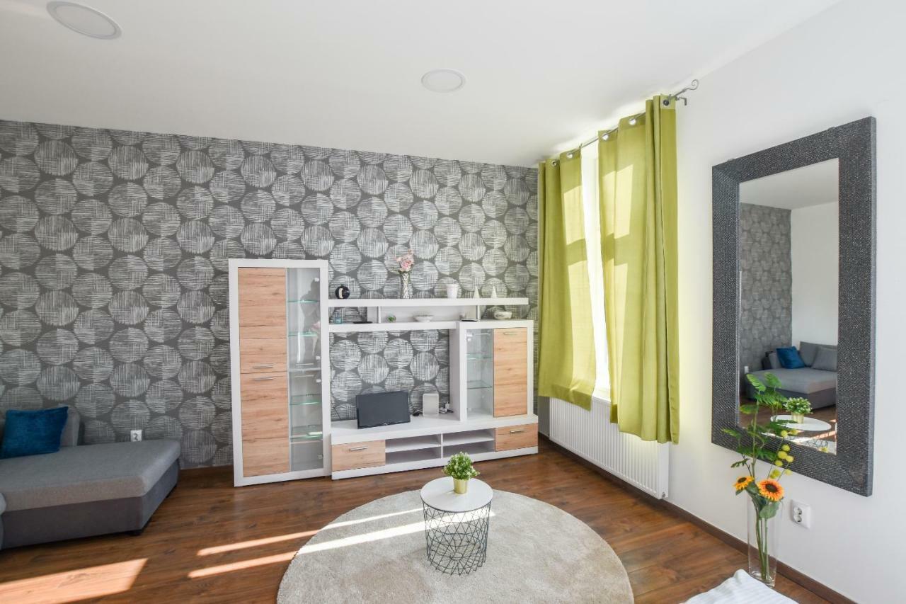 Silver Home Apartments In The City Centre 布达佩斯 外观 照片
